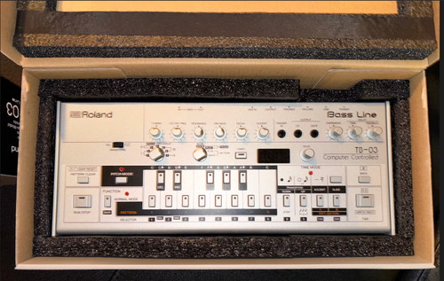 Roland boutique bass - roland, tb-03